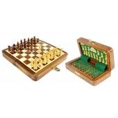 Magnetic Wooden Travel Chess Set With Green Velvet Inlay 12cm