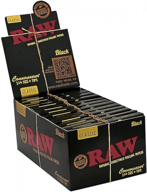 Raw Black 1 1/4 Connoisseur Full Box